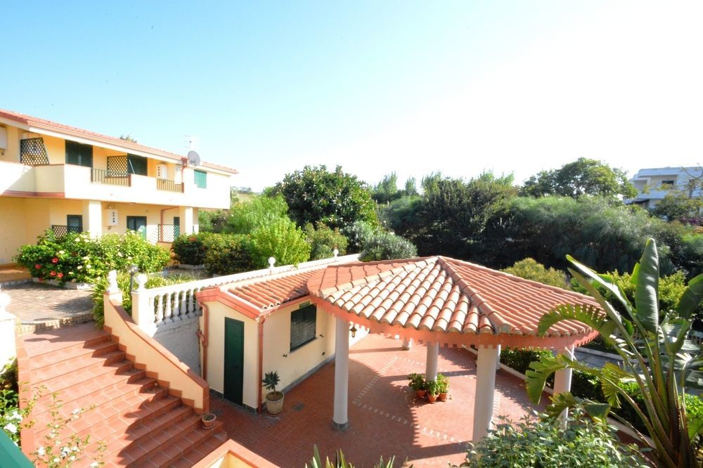My Villa Eden Torre Ruffa Exterior foto